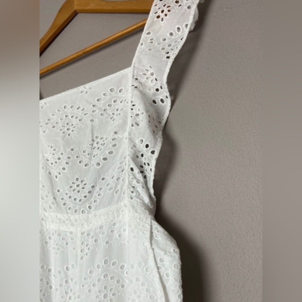 TOPSHOP EYELET RUFFLE JUMPSUIT - Picture 9 of 16